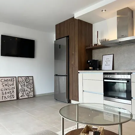 Le Petit Escape 2 Apartment